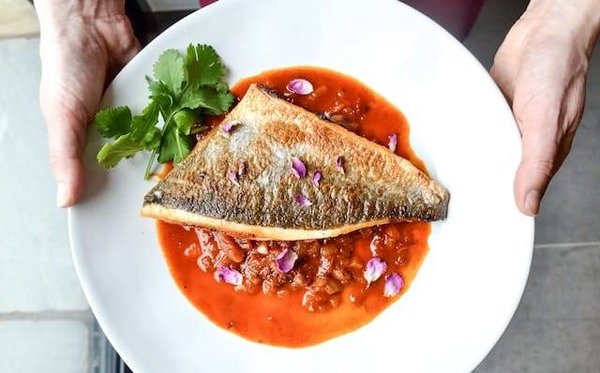 Qu'est-ce qu'un plat signature de restaurant ?